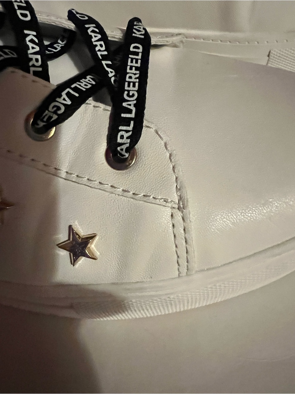 Karl Lagerfeld White Size 11 with Charms - Picture 12 of 16